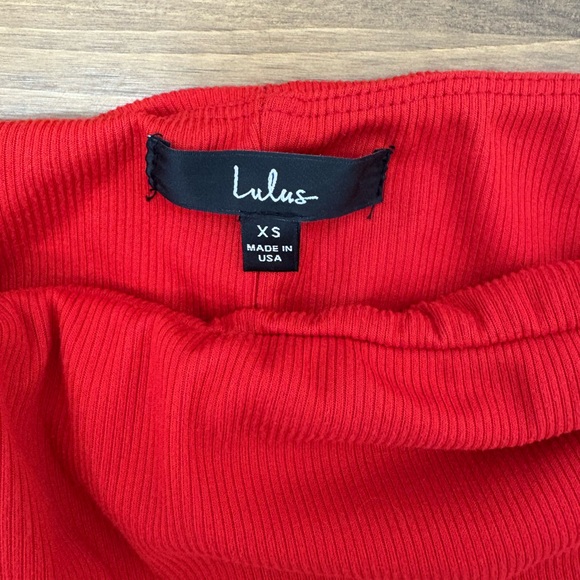 Lulu's Bold Red Ribbed Dress - Picture 4 of 4